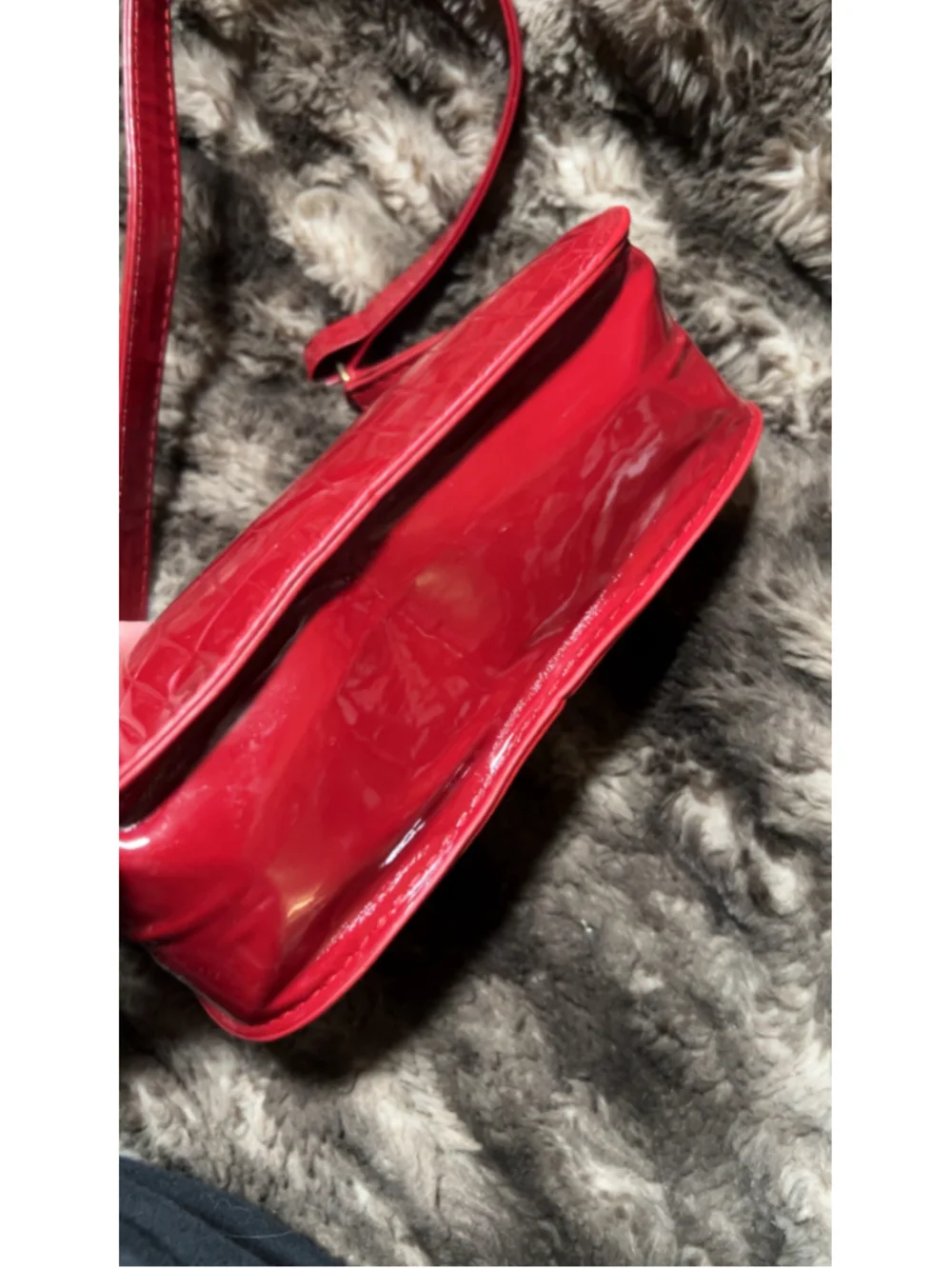 Women's Unbranded Red Crocodile Pattern Shoulder Bag One Size